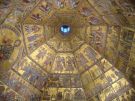 Cudowny bizantyjski sufit Baptysterium