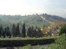 Florencję otaczają zielone wzgórza Toskanii