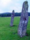 Grupa menhirów w Kilmartin Glen