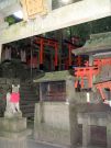 Fushimi Inari - kamienny lis, posłaniec Inarii