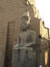 Przed wejściem do Świątyni Luksorskiej
